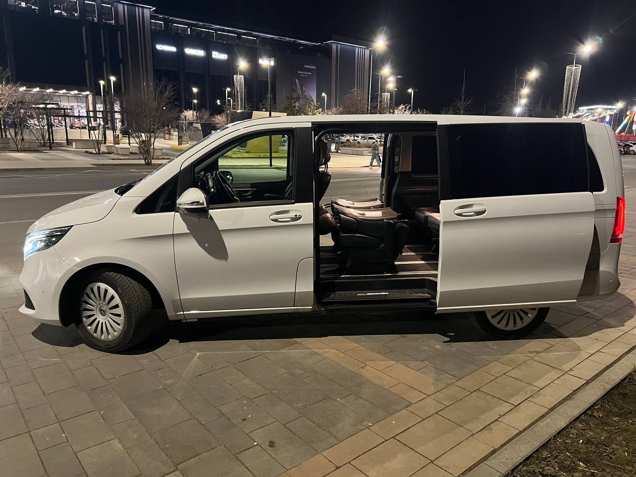 Mercedes-Benz V-Class - 2