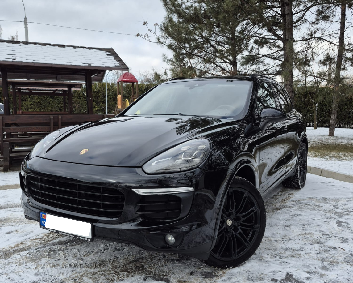 Porsche Cayenne - 6